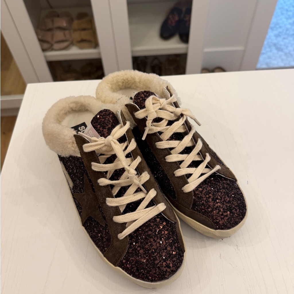 Golden Goose Super-Star Shearling Sneakers Size 39 (Us 88.5)